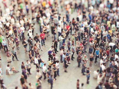Sosyolog kimdir, ne iş yapar? Sosyologların görevleri nelerdir? 2022 YKS Sosyoloji bölümü taban puanları kaç?