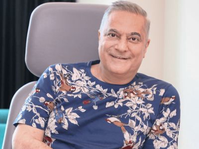 Şovmen Mehmet Ali Erbil yedinci kez nikah masasına oturmaya hazırlanan Seda Sayan ve genç sevgilisi hakkında bomba açıklamalarda bulundu
