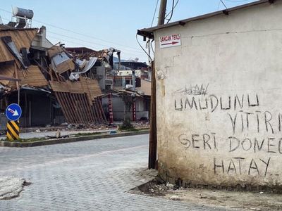 Sözlerini tuttular: Hatay’da yaşam yeniden başladı