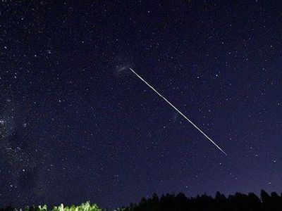 SpaceX'in 40 Uydusu Güneş Fırtınası Sebebiyle Düştü!