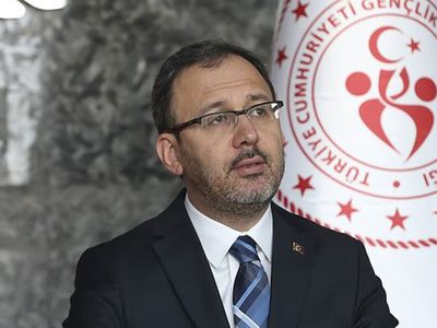 Spor Bakanı Kasapoğlu açıkladı: Ülkedeki tüm spor organizasyonları durduruldu