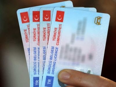 Sürücü belgesi hizmet bedeli nedir, ne demektir? Sürücü belgesi hizmet bedeli kaç paradır, kaç TL? Sürücü belgesi hizmet bedeli hakkında detaylı bilgiler