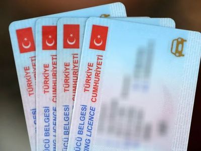 Sürücü kursu fiyatları ne kadar? Ehliyet almak isteyenler için yeni yıl fiyatları belli oldu
