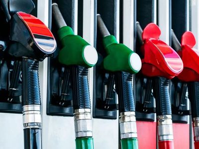 Sürücüleri nef aldıracak haber geldi: Benzine indirim geliyor