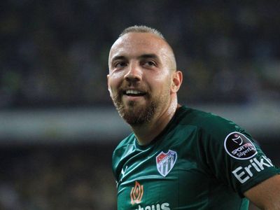 Survivor All Star 2024 Sercan kimdir, nereli? Sercan Yıldırım kaç yaşında ve daha önce ne zaman yarıştı? Sercan Yıldırım hayatı ve futbolculuk kariyeri