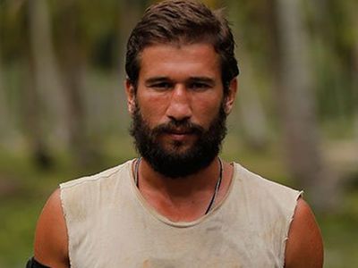 Survivor All Star'da Adem'in sakatlığı tüm dengeleri alt üst etti! Acun Ilıcalı yarışmacılara bomba haberi duyurdu
