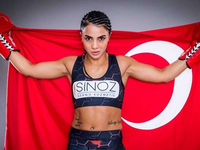 Survivor yarışmacısı Sabriye Şengül sarı bikinisiyle sosyal medyada deprem yarattı! Milli sporcu Sabriye Şengül eski halini unutturdu