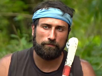 Survivor Yasin Obuz Sürgün Adasını Cayır Cayır Yaktı! Yarışmacının İmdadına Çekim Ekibi Koştu
