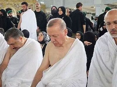 Suudi Arabistan'a giden Cumhurbaşkanı Erdoğan Umre ziyareti gerçekleştirdi!