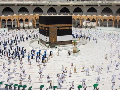 Suudi Arabistan’dan, Umre İçin Bağışıklık Kazanma Şartı Getirildi
