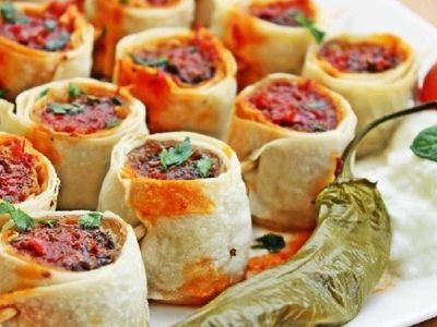 Tadı damağınızı çatlatacak lezzet: Ev yapımı kebap çatlatan nasıl yapılır? Gelinim Mutfakta ev yapımı kebap çatlatan tarifi