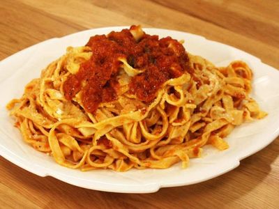 Tagliatelle nasıl yapılır? Evde pratik ve lezzetli tagliatelle tarifi