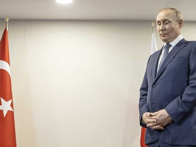 Tahran'daki Üçlü Zirve'de viral olan anlar! Rusya Devlet Başkanı Putin, Cumhurbaşkanı Erdoğan'ı beklerken görüntülendi
