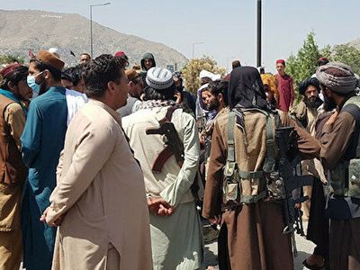 Taliban’dan Hükümete Çağrı: “İşe Geri Dönün”