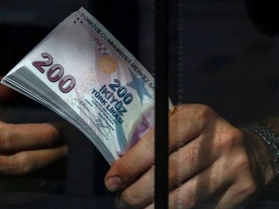 Tamamlayıcı Emeklilik Sistemi nedir, ne anlama geliyor? TES zorunlu olacak mı, BES’e göre avantajları neler?