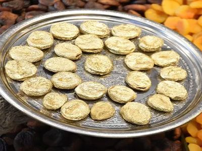 Tanesi 200 liraya kayısı! Malatya'da esnaf kayısıya bir yenilik getirerek yenilebilir altınla kapladı