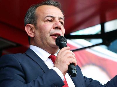 Tanju Özcan'ın Bolu'daki 'Yabancı' Tarifesi İçin Mahkeme Kararını Verdi