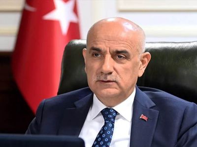 Tarım Kredi Kooperatifleri’den önemli anlaşma: İndirimli ürünler daha fazla kişiye ulaşacak! Bakan Kirişçi detayları açıkladı