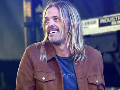 Taylor Hawkins neden öldü? Foo Fighters'ın davulcusu Taylor Hawkins hayatını kaybetti