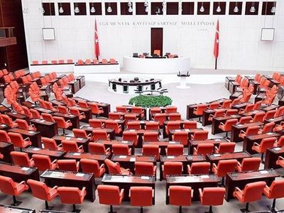 TBMM Yeni Dönemde 2 Yeni Değişikliğe Gidiyor!