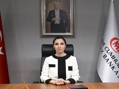 TCMB Başkanı Erkan kritik toplantı sonrası konuştu: TL’ye geçiş hedeflere uygun şekilde