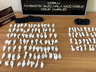 Tekirdağ’da Çoraplarına Uyuşturucu Gizleyen 3 Kişi Gözaltına Alındı