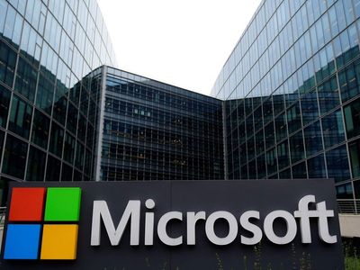 Teknoloji dünyasını sarsan deprem: Microsoft piyasa değeri ilk defa 3 trilyon doları aştı!