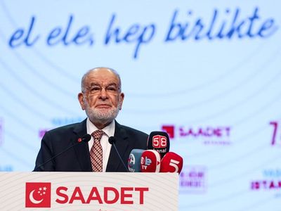 Temel Karamollaoğlu'ndan HDP'nin Kapatılmasına Tepki