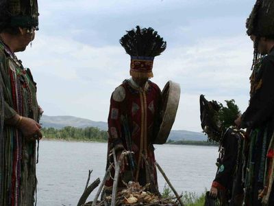 Tengri nedir, ne demektir? Gök Tanrı inancı Tengricilik hakkında bilgiler
