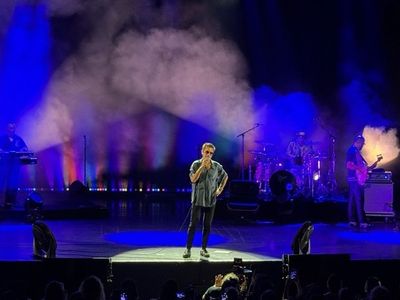Teoman İstanbul'da Konser Verdi
