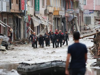Tercihler Değişiyor, AK Parti Atağa Geçti:  Afet Olan Bölgelerde En Çok ''Bundan Sonra Oyum AK Partiye'' Sözü Duyuluyor