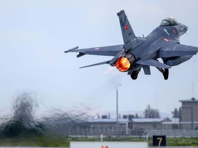 Teröre açık açık destek verdi: ABD'li senatörden skandal Türkiye açıklaması