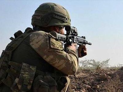 Teröristlerin hain saldırısına sert cevap: Bir grup terörist mağarada sıkıştırıldı