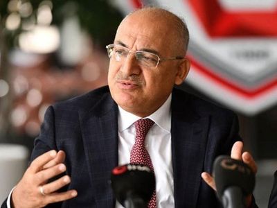 TFF 1959 yılı öncesi şampiyonlukların tescili hakkında karar verdi mi? TFF Başkanı Mehmet Büyükekşi Fenerbahçe'nin 1959 yılı öncesi şampiyonlukların tescili için yaptığı başvuru hakkında konuştu