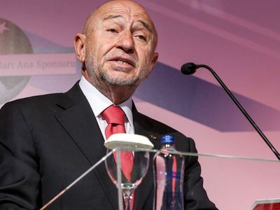 TFF Başkanı Nihat Özdemir, Fenerbahçe'nin 1959 Öncesi Şampiyonlukları Hakkında Konuştu