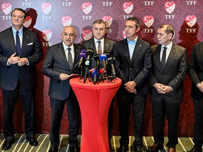 TFF ile Kulüpler Birliği bir araya geldi: Toplantı sonrası ilk açıklamalar ortaya çıktı