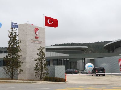 TFF, MHK ve Kulüpler Birliği La Liga  Modeli İçin Toplanacaklar!