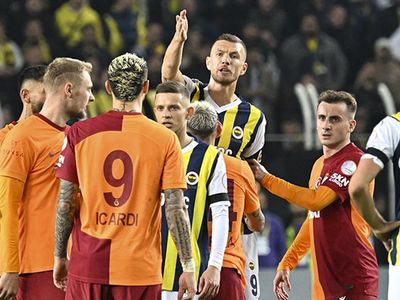 TFF müjdeyi verdi: Dev finalde yeni transferler sahada olabilecek