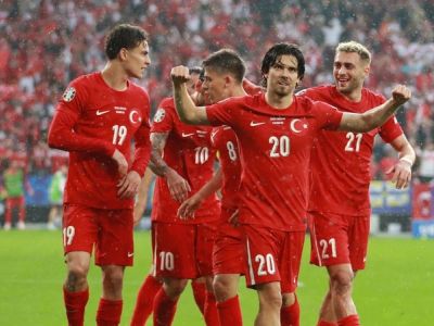 TFF, Türkiye-Macaristan play-off maçı Ali Sami Yen Spor Kompleksi'nde oynanacak.