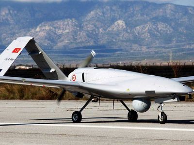 The New Yorker'dan ses getirecek analiz: Türk drone'ler savaşın doğasını değiştiriyor