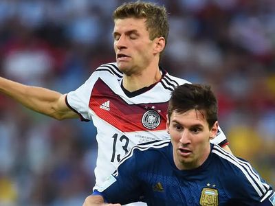 Thomas Müller'den Lionel Messi'nin Ballon d'Or'u Kazanmasına Tepki Geldi!