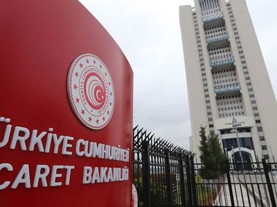 Ticaret Bakanı Açıkladı: 'Ticaret Hacmimizi 500 Milyon Dolar Seviyesine Ulaştırabileceğiz'