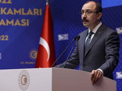 Ticaret Bakanı Mehmet Muş Nisan ayı dış ticaret rakamlarını açıkladı: İhracatta yeni rekor!
