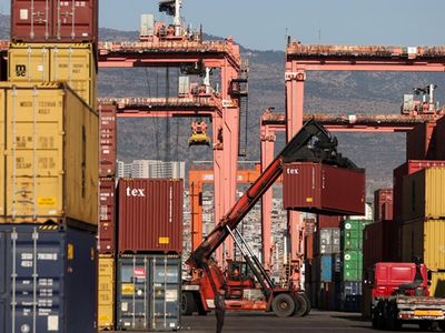 Ticaret Bakanlığı Açıkladı: Ocak Ayında İhracat Rekoru Kırıldı!