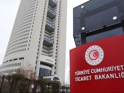 Ticaret Bakanlığı'nın mücadelesi: Gümrük Muhafaza ekipleri göçmen kaçakçılarına göz açtırmadı