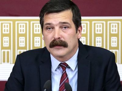 TİP Genel Başkanı Erkan Baş belediye başkanı adayı oldu: Erkan Baş kimdir?
