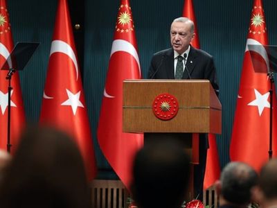 TL'nin Muhteşem Dönüşü Dünya Basınında Gündem Oldu