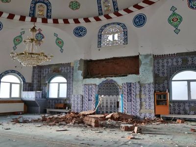 Tokat'ın Sulusaray İlçesi 5.6 büyüklüğündeki depremin ardından yardım çalışmaları başlatıldı