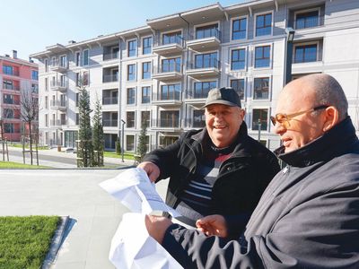 TOKİ'nin Depremzedeler İçin Yapmış Olduğu Evler Teslim Ediliyor
