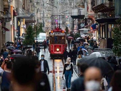 Toplu taşımada maske yasağı devam ediyor mu? Otobüs ve AVM gibi toplu yerlerde maske yasağında son durum ne?